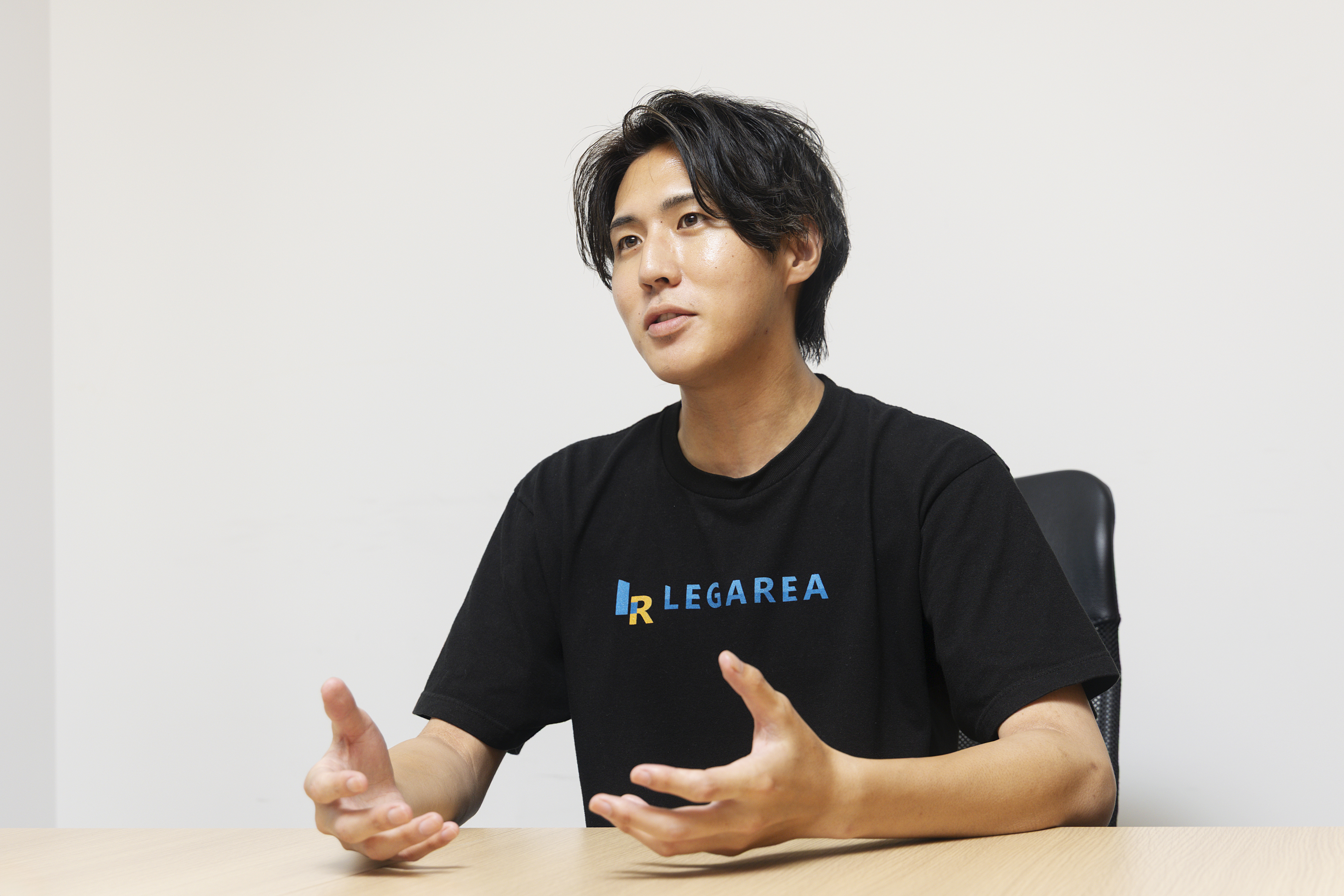 株式会社LEGAREA 代表 三坂健悟